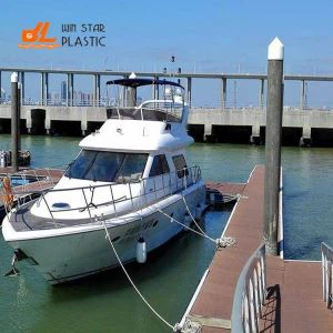 Докинг поплавък