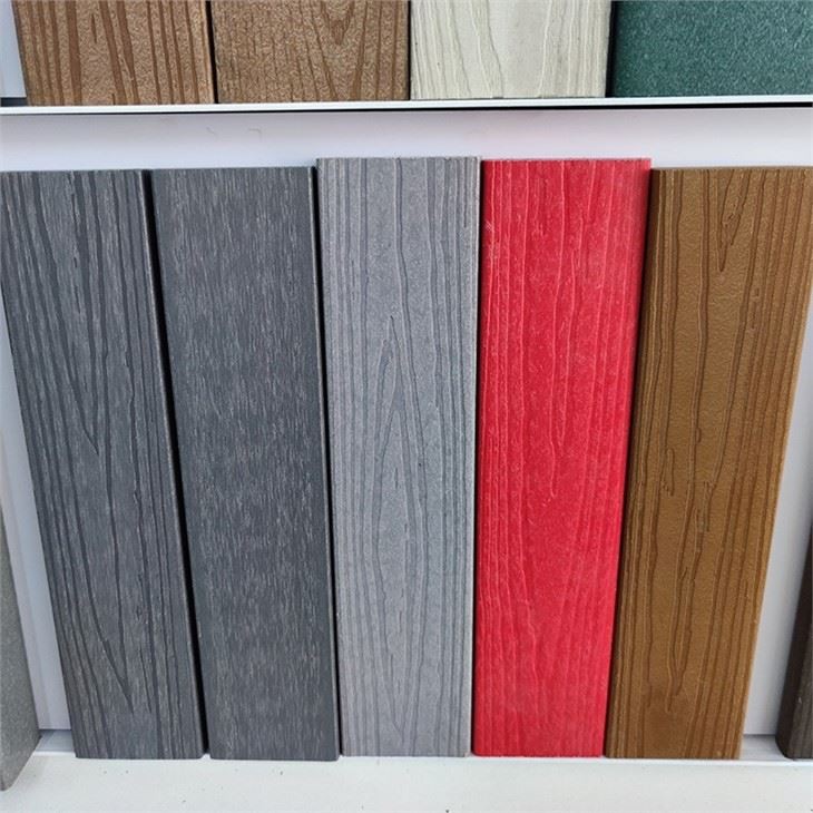Faux Wood Grain Plastic Lumber