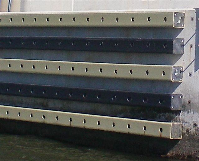 HDPE Fendering System Timber